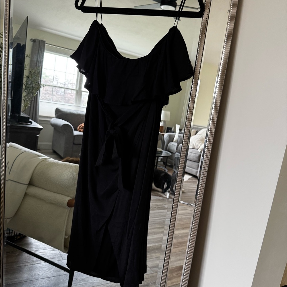 NWT STRAPLESS BLACK DRESS - Picture 2 of 7